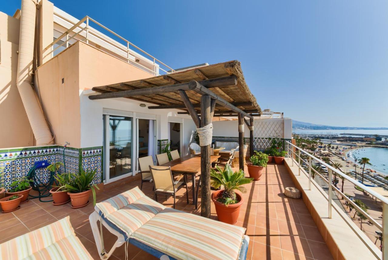 Holidays2Fuengirola Duplex With Stunning Sea View, Terraces,1St Line Beside Port Екстериор снимка