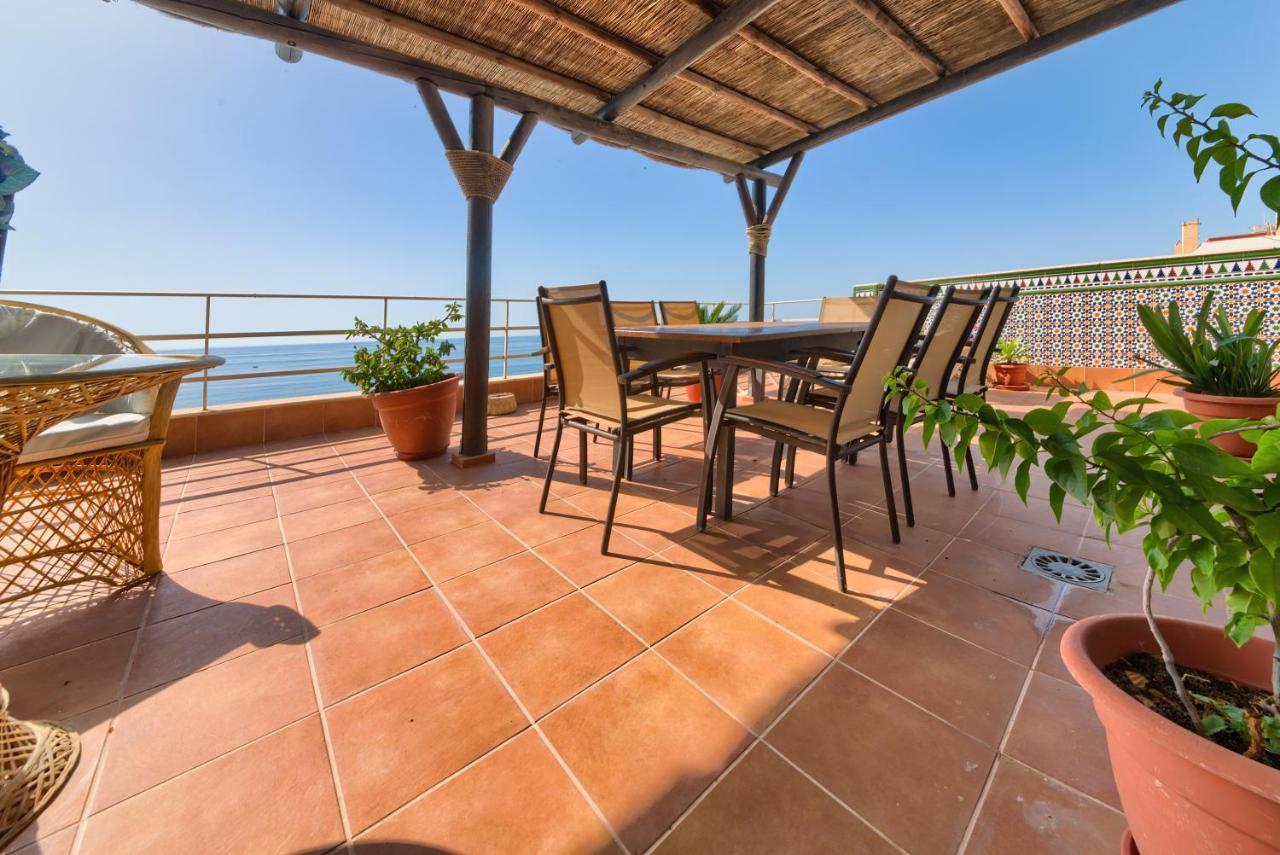 Holidays2Fuengirola Duplex With Stunning Sea View, Terraces,1St Line Beside Port Екстериор снимка