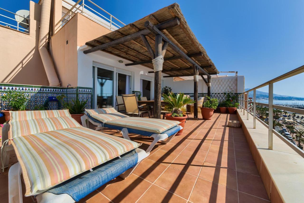 Holidays2Fuengirola Duplex With Stunning Sea View, Terraces,1St Line Beside Port Екстериор снимка