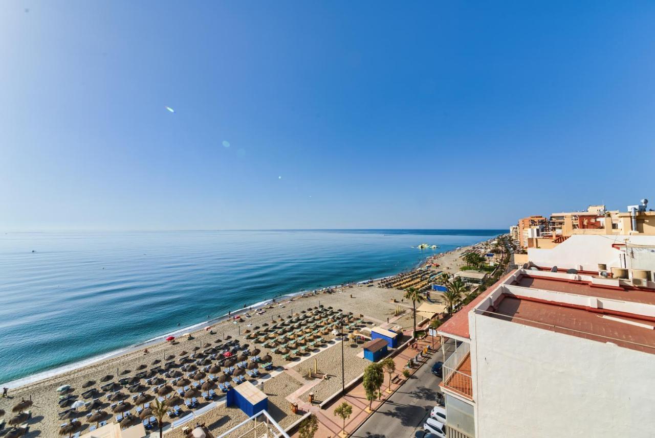Holidays2Fuengirola Duplex With Stunning Sea View, Terraces,1St Line Beside Port Екстериор снимка